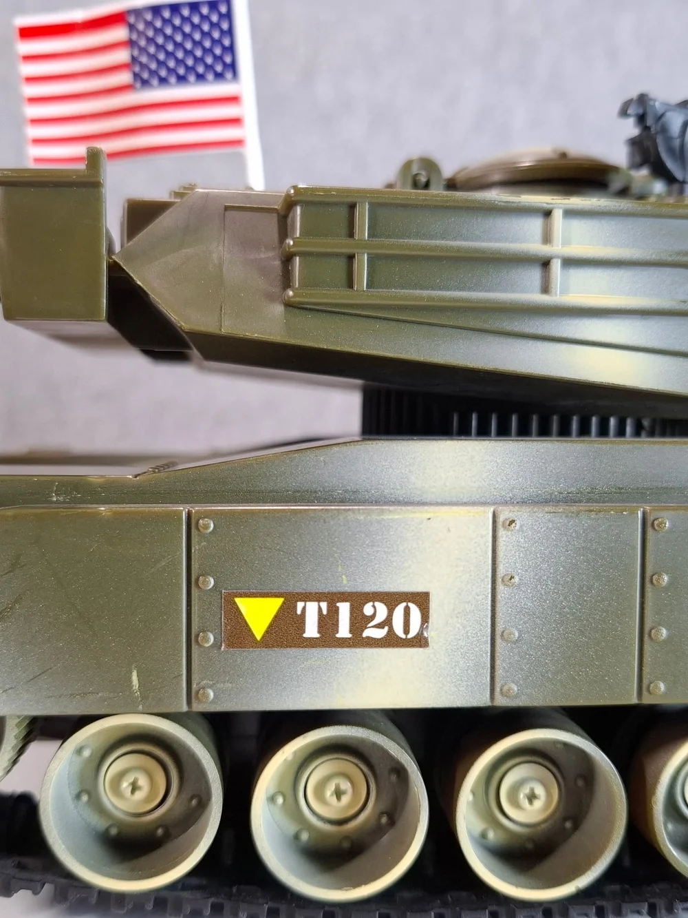 GI JOE 90's Army Green Remote Control Toy Tank with American Flag Decals